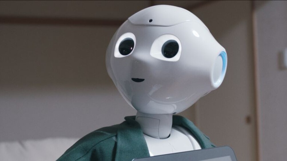 Auf dem Bild ist der Roboter Pepper abgebildet. 